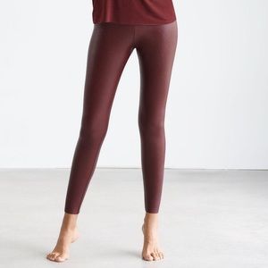 Commando Faux Leather Leggings in Burgundy Size M